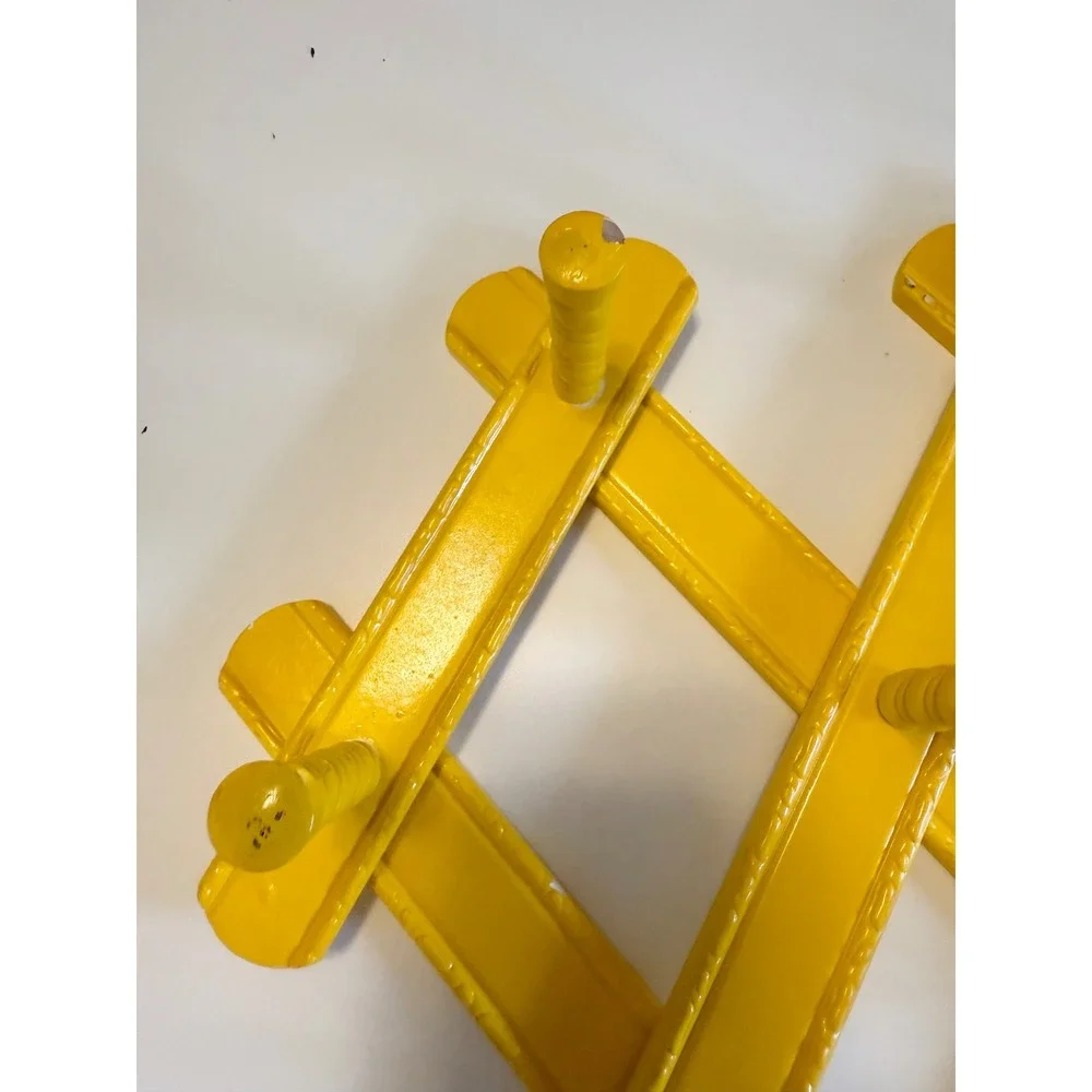 Vintage Yellow Accordion Wall Rack Expandable Wood 10 Peg Coat Hat Hangar